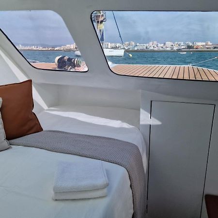 Hotel Barco Casa Catamara Sleepandboat Distrikt Distrikt Faro Exterior foto