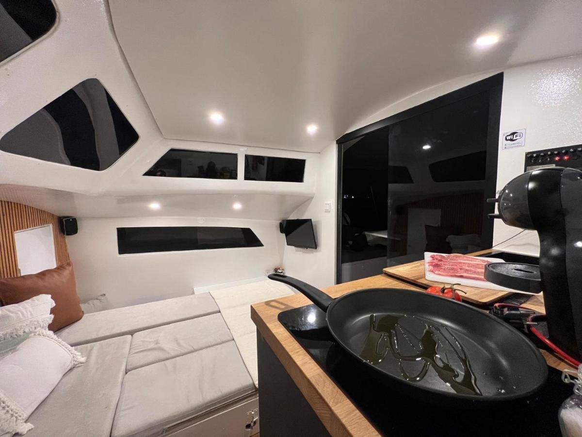 Hotel Barco Casa Catamara Sleepandboat Distrikt Distrikt Faro Exterior foto