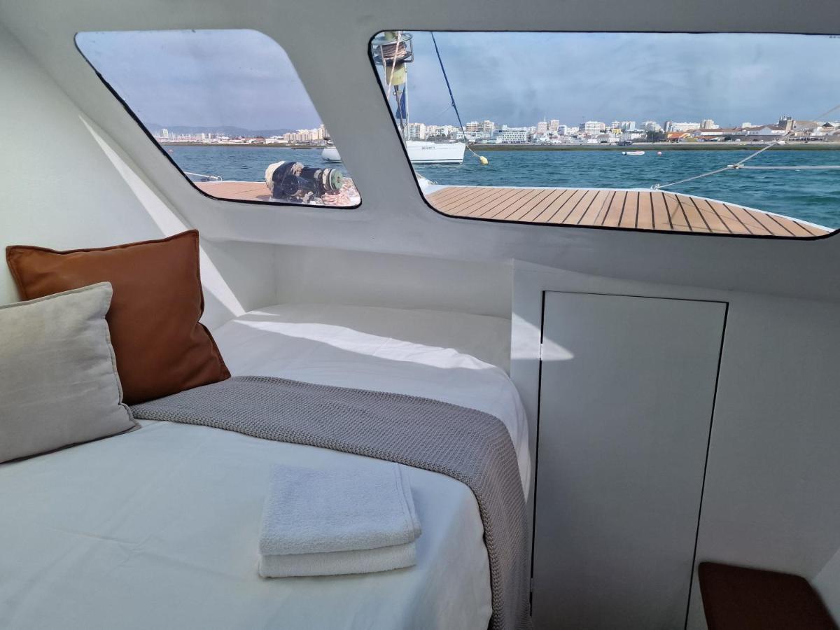 Hotel Barco Casa Catamara Sleepandboat Distrikt Distrikt Faro Exterior foto