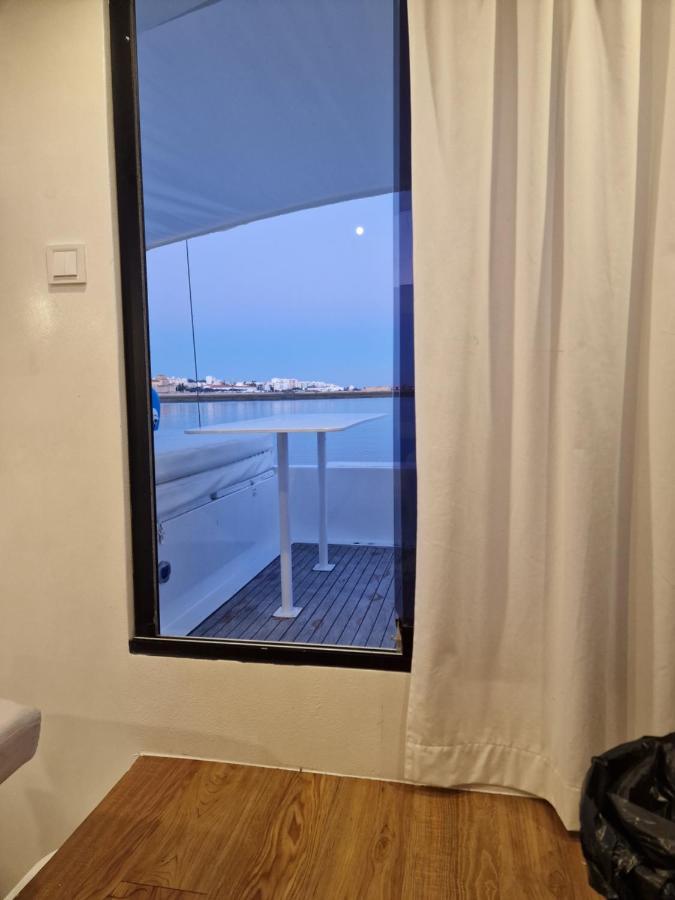 Hotel Barco Casa Catamara Sleepandboat Distrikt Distrikt Faro Exterior foto
